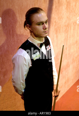 The late Paul Hunter pictured at the 2004 World Snooker Championships at the Crucible Theatre Stock Photo