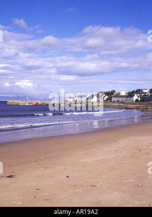 dh  PORTMAHOMACK ROSS CROMARTY Beach harbour and village Dornoch Firth scotland easter ross shire Stock Photo