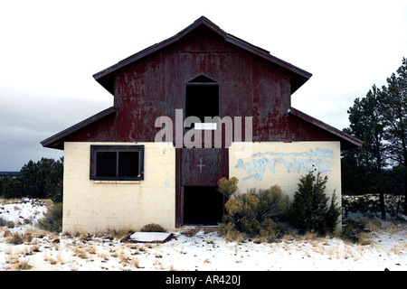 USA, Arizona. Abandoned building near Grand Canyon National Park, Arizona. Stock Photo