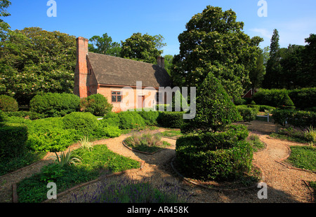 Garden, Adam Thoroughgood House, Virginia Beach, Virginia, USA Stock Photo