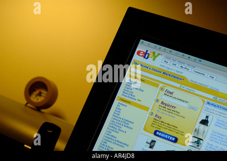The website of Ebay is displayed on a computer monitor Stock Photo
