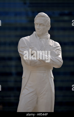 Statue of Sir Stamford Raffles, the founder of Singapore in 1819. Stock Photo