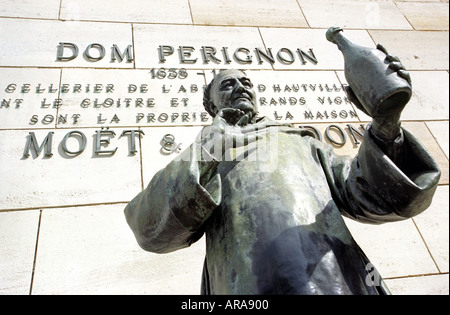 DOM PERIGNON Illustration of renowned monk Dom Pierre Perignon and  assistants at the Benedictine Abbey where he pioneered champagne winemaking  methods Stock Photo - Alamy