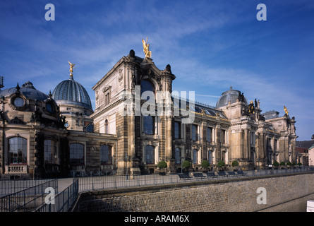 Dresden, Kunstakademie, Totale Stock Photo