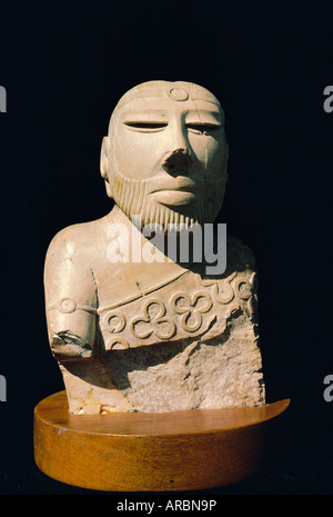 King Priest figure from Mohenjodaro (Indus Civilization), Karachi Museum, Pakistan Stock Photo