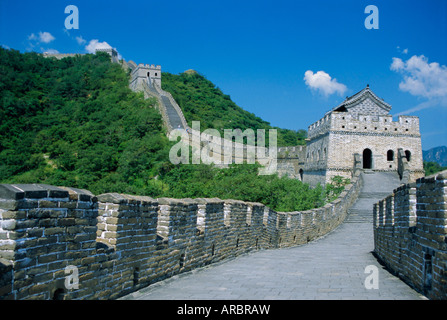 Great Wall, restored section with watchtowers, Mutianyu, near Beijing, China Stock Photo