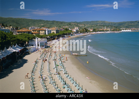 Beach front and town view, Diano Marina, Italian Riviera, Liguria, Italy, Europe Stock Photo