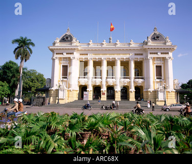 Exterior of the Opera House, Hanoi, Vietnam, Indochina, Southeast Asia, Asia Stock Photo