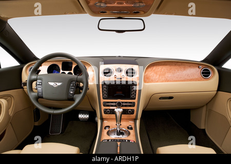 2006 Bentley Continental GT in White - Dashboard, center console, gear shifter view Stock Photo