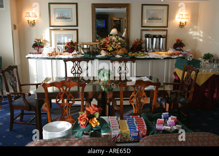 Portsmouth Virginia,Colonial history,Renaissance,hotel hotels lodging inn motel motels,Concierge Room,continental breakfast product products display s Stock Photo