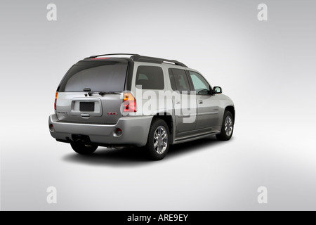 2006 gmc envoy xl denali hi-res stock photography and images - Alamy