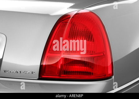 2006 Lincoln Town Car Signature in Silver - Tail light Stock Photo