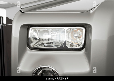 2005 Rolls-Royce Phantom in Silver - Headlight Stock Photo