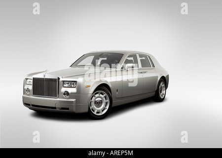 2005 Rolls-Royce Phantom in Silver - Front angle view Stock Photo