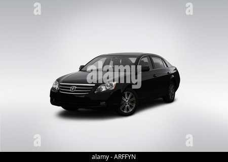 2007 Toyota Avalon Limited in Black - Front angle view Stock Photo