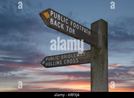 Public footpath sign pointing to' Back Tor' and 'Hollins Cross'  in Derbyshire 'Great Britain' Stock Photo