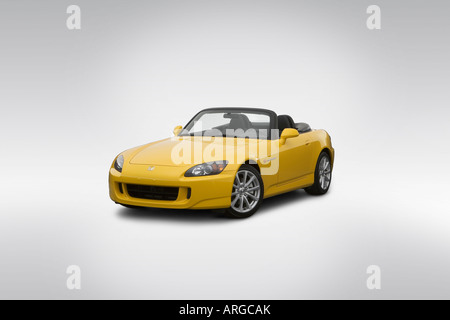 2007 Honda S2000 in Yellow - Rear angle view Stock Photo - Alamy