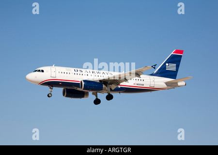 An Airbus A319 A320 of US Airways on final approach Stock Photo