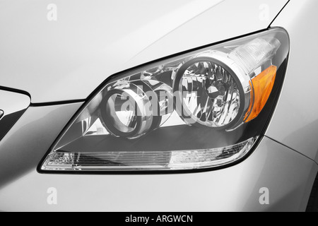 2007 Honda Odyssey Touring in Silver - Headlight Stock Photo