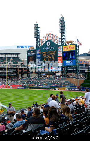 Detroit, Michigan - Baseball fans at Comerica Park, home of the Detroit  Tigers Stock Photo - Alamy