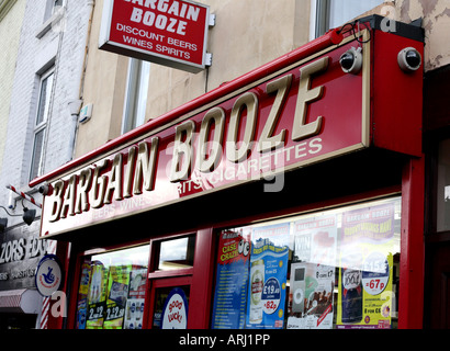 Branch of chain of off licences Bargain Booze in Liverpool Stock Photo