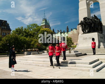 The changing of the guard at the War Memorial at Confederation Square in Ottawa, Ontario Canada Stock Photo