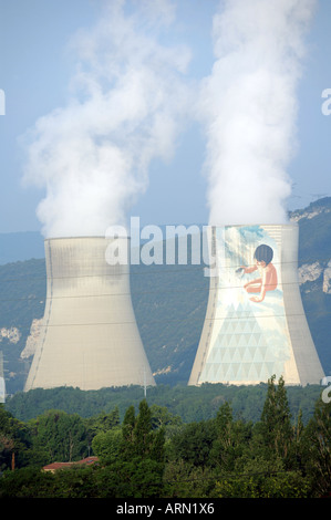 Cooling towers at the Cruas-Meysse nuclear power station, Ardeche, France. EDITORIAL USE ONY Stock Photo