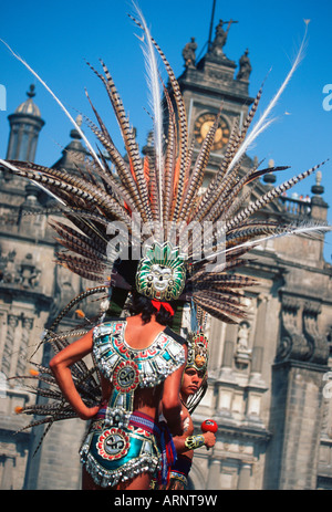 Mexico City, Zocalo, traditional aztec dancers at Metropolitan Cathedral Stock Photo