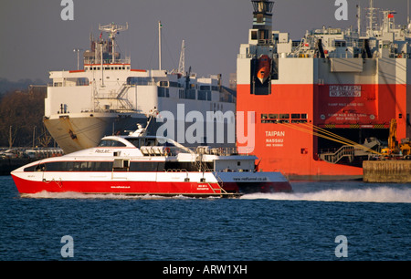 Port of Southampton Water Red Jet 4 Ferry Stock Photo