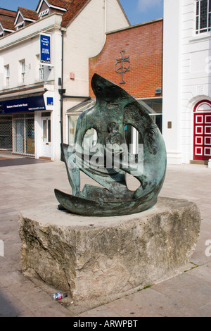View of one of the street statues depicting modern art along London Street in Basingstoke Hampshire Stock Photo