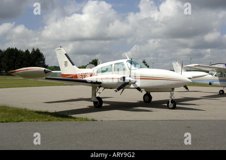 Cessna 162 twin-engined civil aircraft. Stock Photo