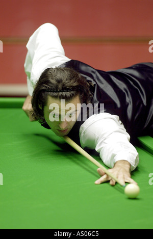 Ronnie O Sullivan playing in the 2004 World Snooker Championships at the Crucible Theatre Stock Photo