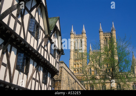 Tourist office and Front view of Lincoln cathedral Lincolnshire GB UK EU Europe Stock Photo