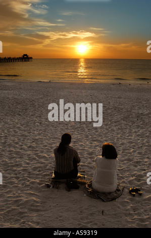 Sunset Over Naples Florida Fishing Pier Stock Photo - Alamy