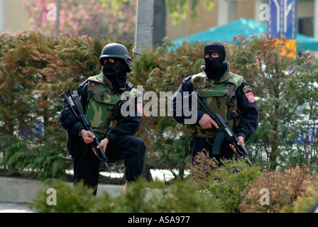 Bosnian Serb Special Forces Police Officers During a Raid Against Organised Crime Stock Photo