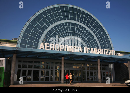 abruzzo pescara airport terminal italy chieti Stock Photo: 16161285 - Alamy