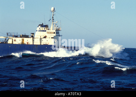 commercial fishing vessel Arctic Trawler in stormy seas along the Aleutian  Chain Bering Sea Alaska dragging Stock Photo - Alamy