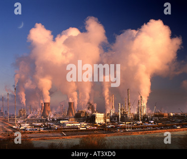 GB -  SCOTLAND:  Grangemouth Petro Chemical Plant Stock Photo