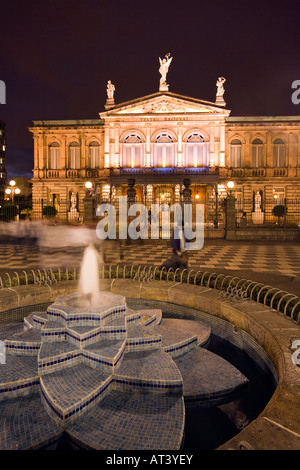 Costa Rica San Jose Plaza de la Cultura fountain in front of Teatro Nacional National Theatre at night Stock Photo