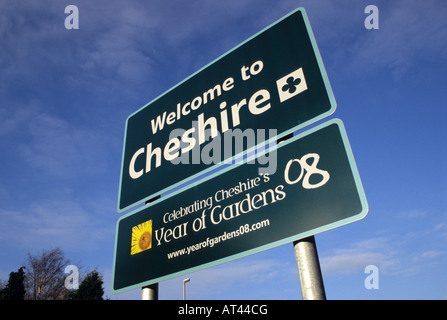 Welcome To Cheshire Metal Sign Stock Photo