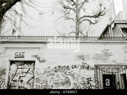 Memorial outside home of the late Serge Gainsbourg in the city of Paris In France In Europe Stock Photo