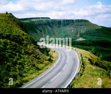 mountain road rhigos mountain near hirwaun between the rhondda