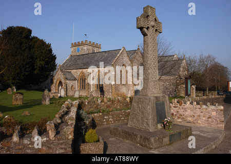 Hemyock village Devon St Marys Church and War memorial Stock Photo