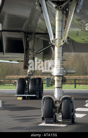 Concorde G-BOAC - Front and Rear Landing Gear Stock Photo