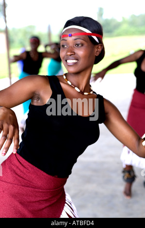 A traditional Intore woman dancer performs at the Museum of Butare, Butare, Rwanda, Central Africa Stock Photo