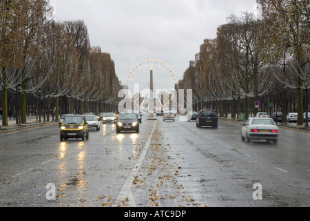 Champs Elysee, view to the Place de la Concorde on a rainy day, France, Paris Stock Photo