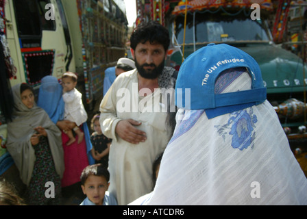 afghan economical refugees who found daily labour in Peshawar Stock Photo