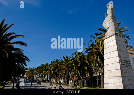 Statue of Alonso Perez de Guzman, a 13th century Spanish nobleman, on Paseo de la Alameda in Tarifa, Andalusia, Spain. Stock Photo