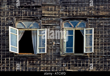 Building facade in Jedeideh Quarter old city of Halab, Aleppo, Syria, Middle East. DSC 6287 Stock Photo