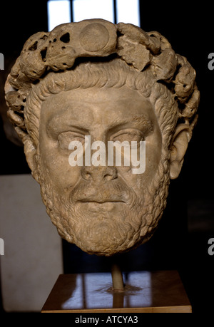Emperor Diocletian  284–305 AD wearing an ornate oak leaf civic crown (corona civica), discovered in Nicomedia Istanbul Archaeology Museum Turkey. Stock Photo